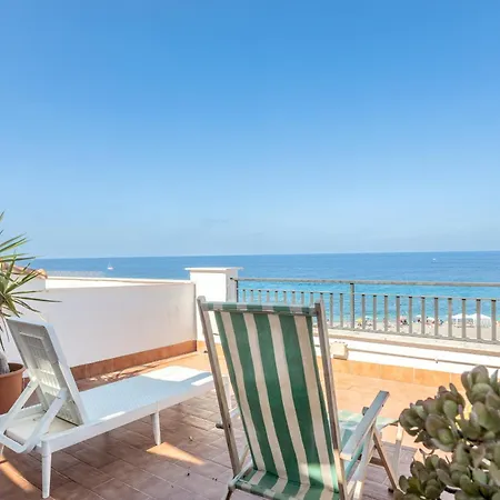 Finestra Sul Mare Holiday home *
