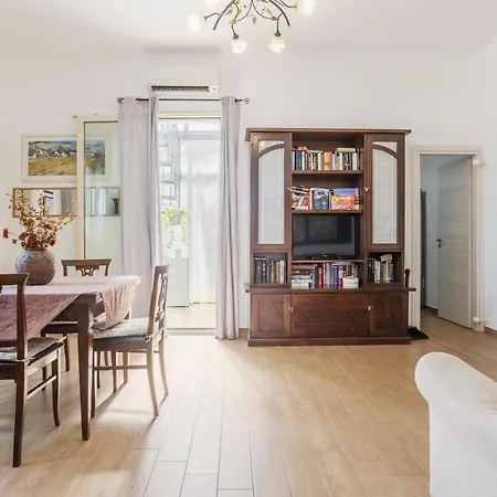 Finestra Sul Mare Holiday home *