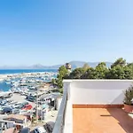 Finestra Sul Mare
